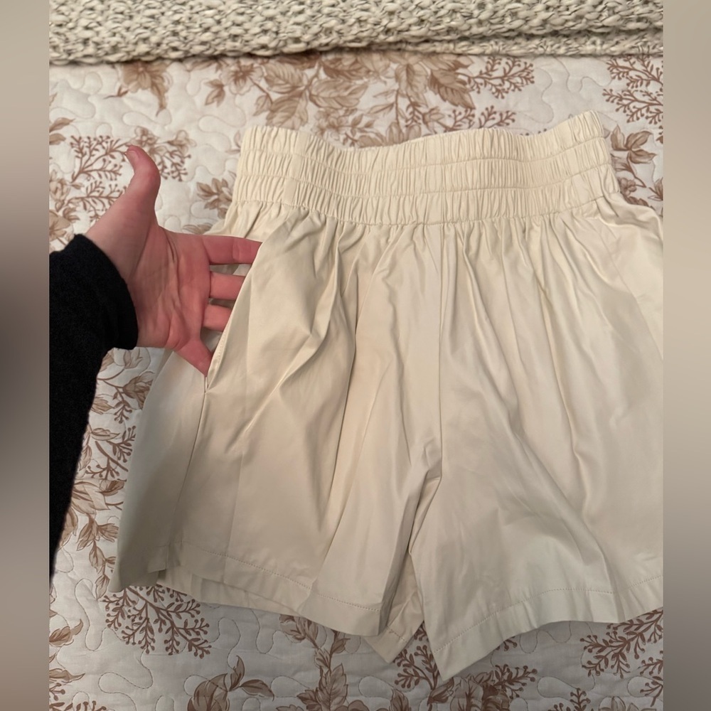 NWT Pinch Faux Leather Shorts- Cream - Picture 4 of 7